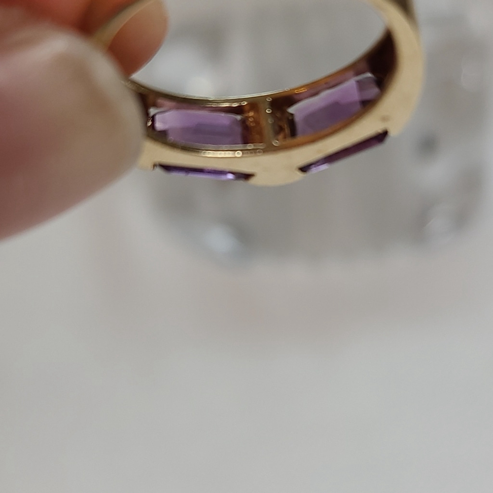 14k yellow gold amethyst and diamond ring. - Picture 4 of 9